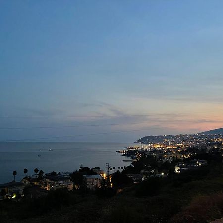 Casa Di Peppa Apartment Sanremo Luaran gambar