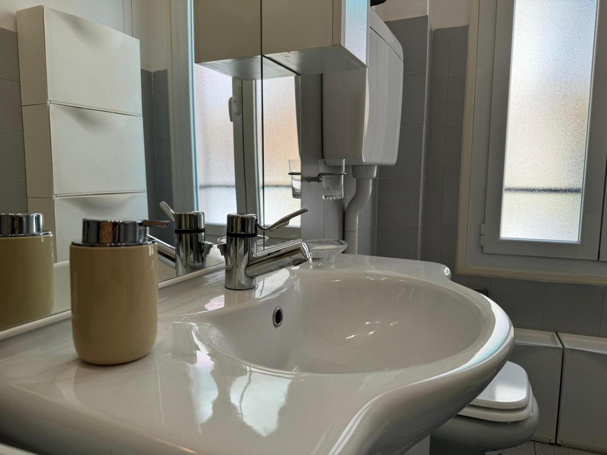 Casa Di Peppa Apartment Sanremo Luaran gambar